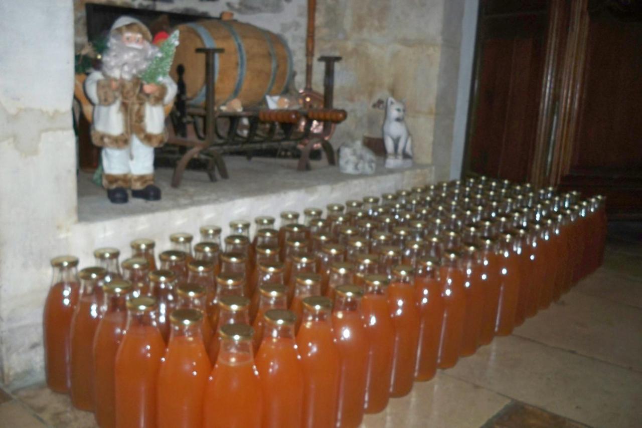 Chez Pommette et Billy Panzió La Hoguette Kültér fotó